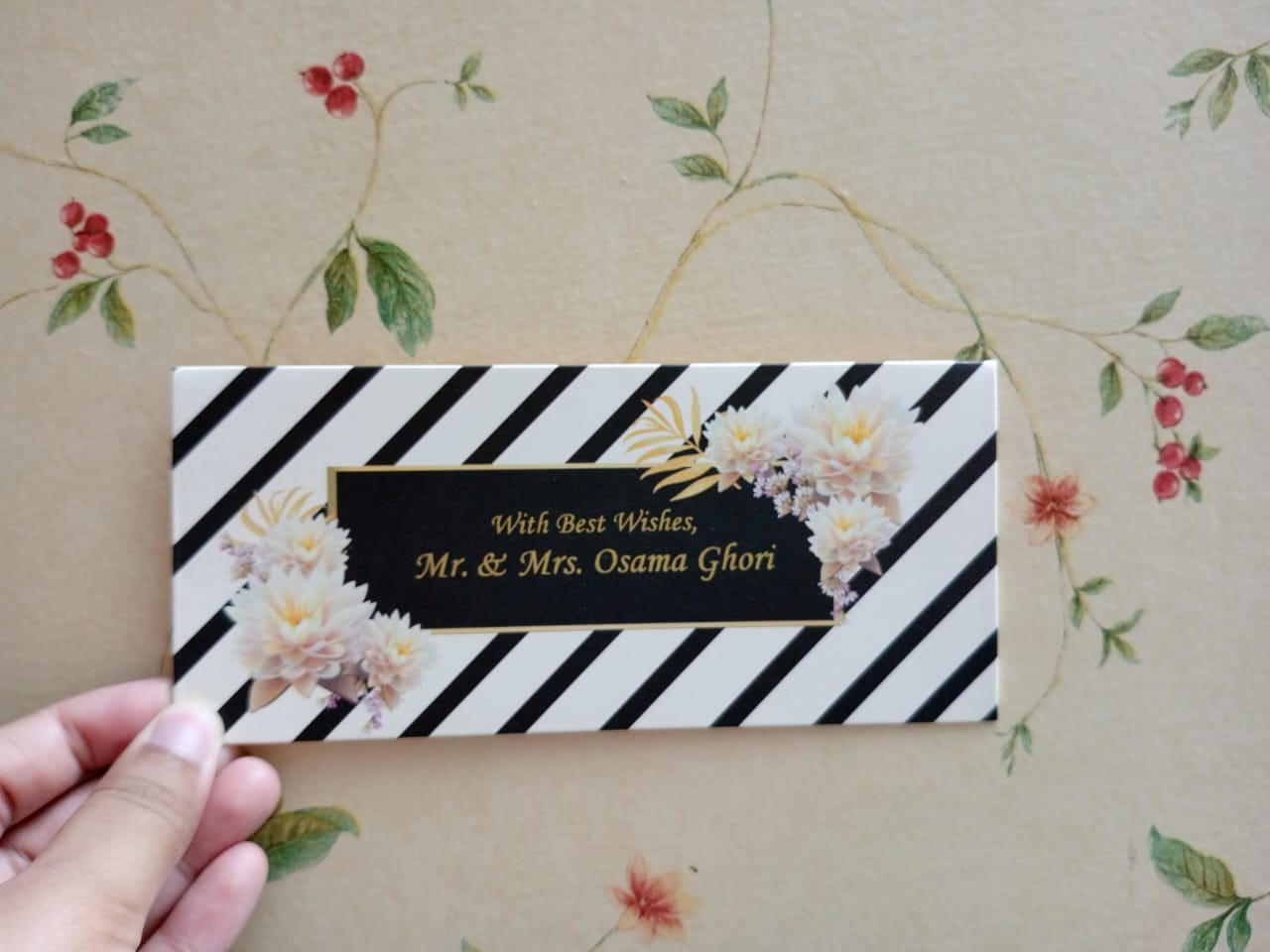 White & Black Flower Design Cards Pack of 20(Printed Envelopes)